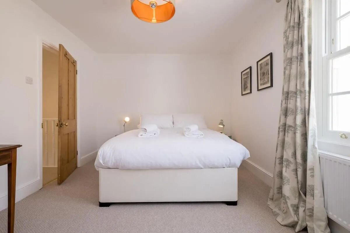 Holiday home Host & Stay - Millfield Cottages Brighton